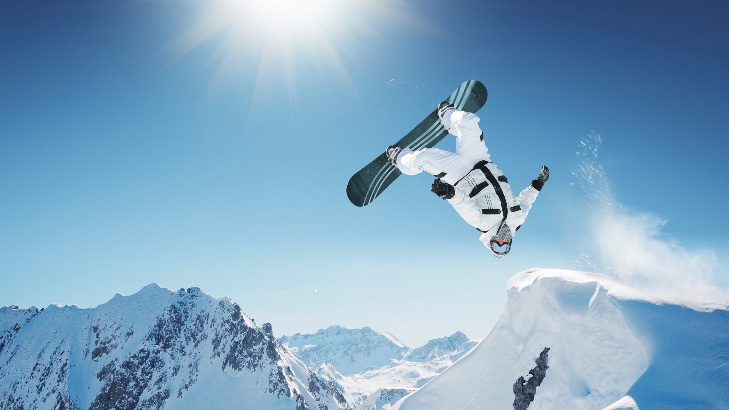 《未来电竞科技：云游戏与边缘计算的深度融合》，未来电竞俱乐部